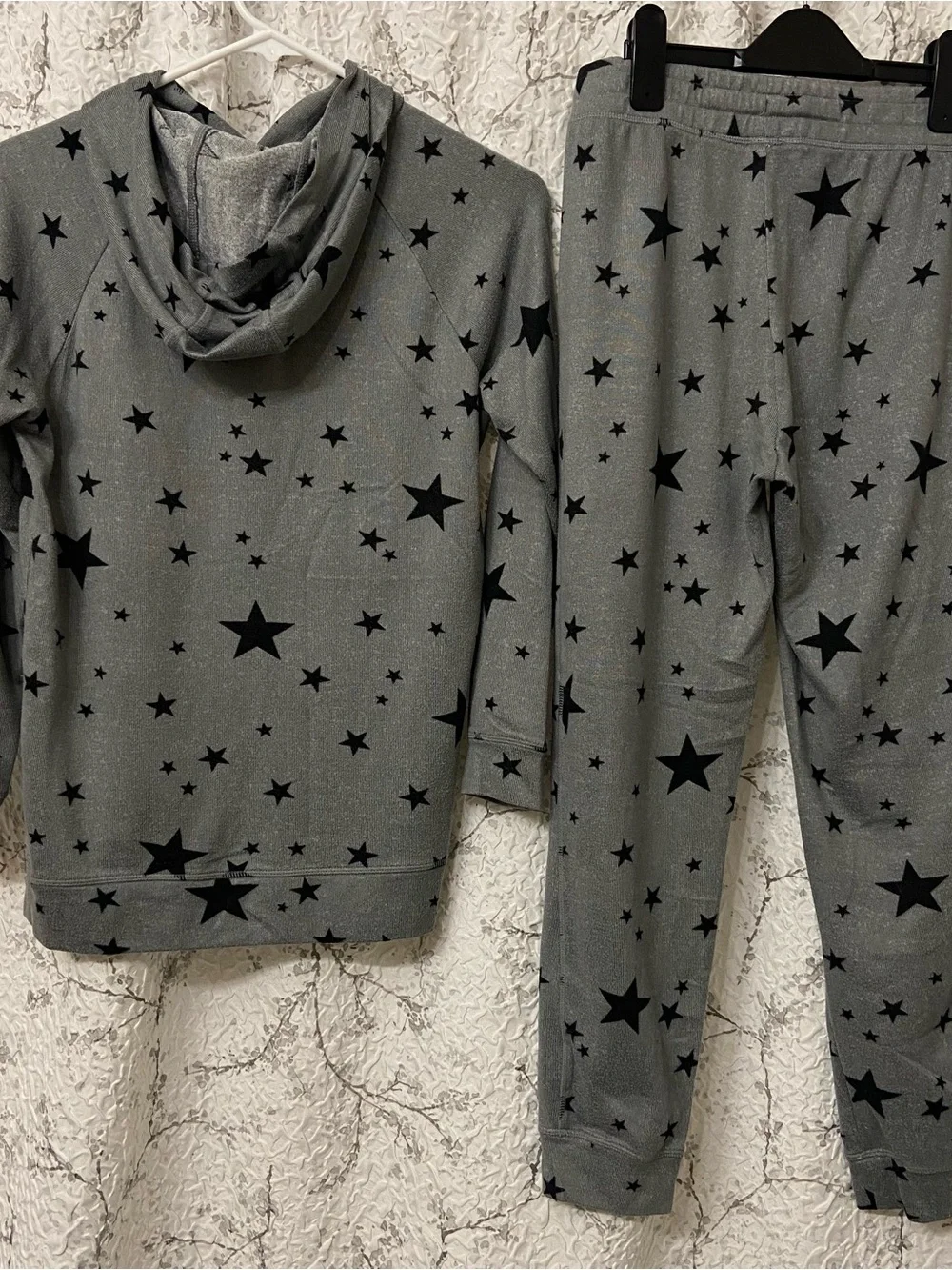 32 Heat Kids Grey Star Hooded Set Size 14/16